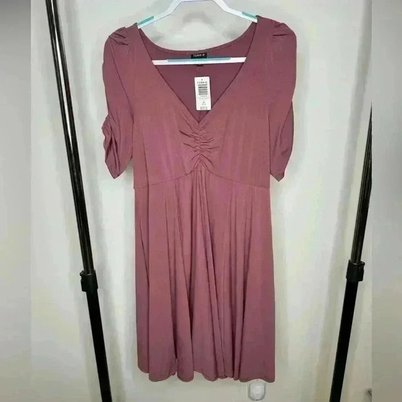 torrid Dresses & Skirts - NWT TORRID Light purple Dress with cinched sleeves and V neck front.
